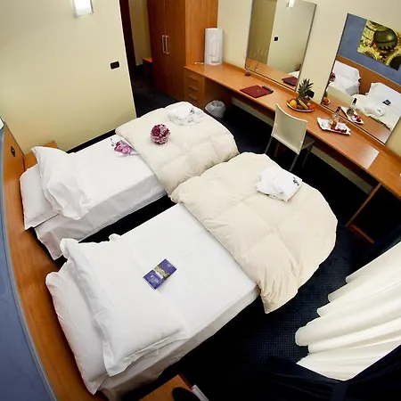 Best Western Hotel Class Lamezia Terme Zimmer foto